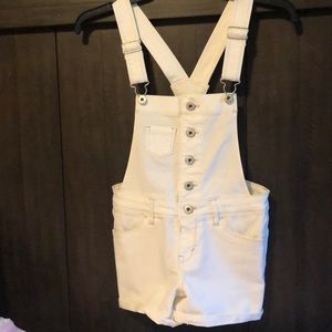 Girls adorable Levi’s jean romper. Never worn
